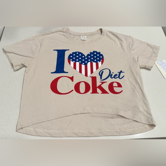 NWT Daybreak "I ❤️ Diet Coke" Americana Crop Tee - Oyster Medium - Picture 2 of 12